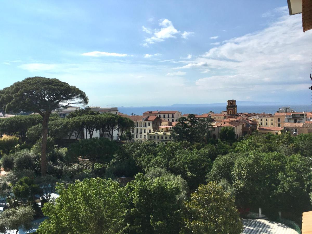 Virginia'S Guest House Sorrento Buitenkant foto